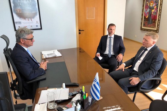 Presidente do Tribunal de Justiça recebe a visita do deputado estadual Milton Hobus