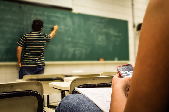 Teoria do dano em ricochete admite indenização a pais de criança abusada na escola