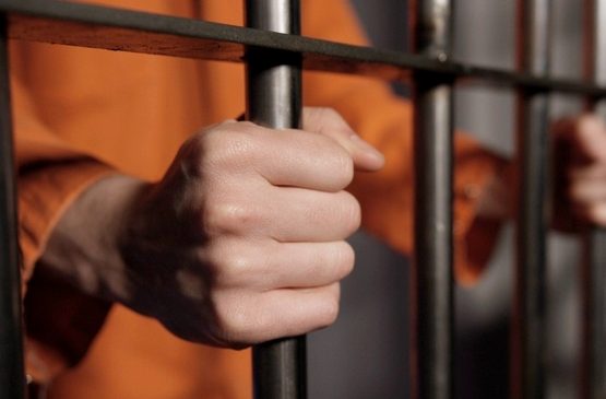 Cárcere é ambiente hostil para receber visita de criança de cinco anos, diz Tribunal