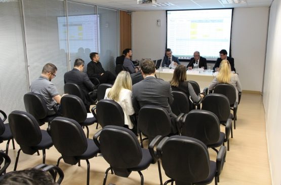 Comissão julga recursos e prepara lista de classificados no concurso da magistratura