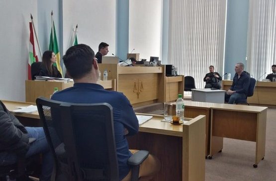 Inquilino que atirou em proprietários após discussão por cães é condenado no Oeste