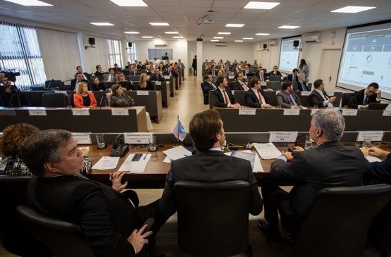 Presidente do TJ participa da reunião do Conselho Pleno da OAB de Santa Catarina